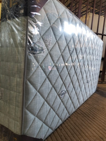 johari-fibre-5-x-6-x-8-mattresses-high-density-quilted-big-1